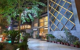 Tgv Hotel